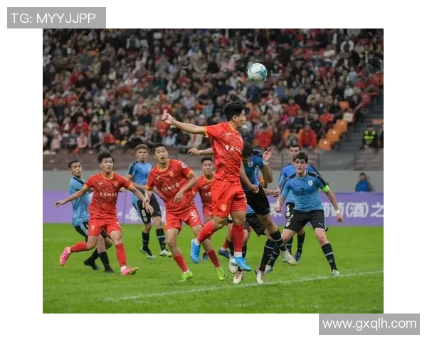 重庆足球队的节奏变革引发热议球迷期待新风貌与未来发展